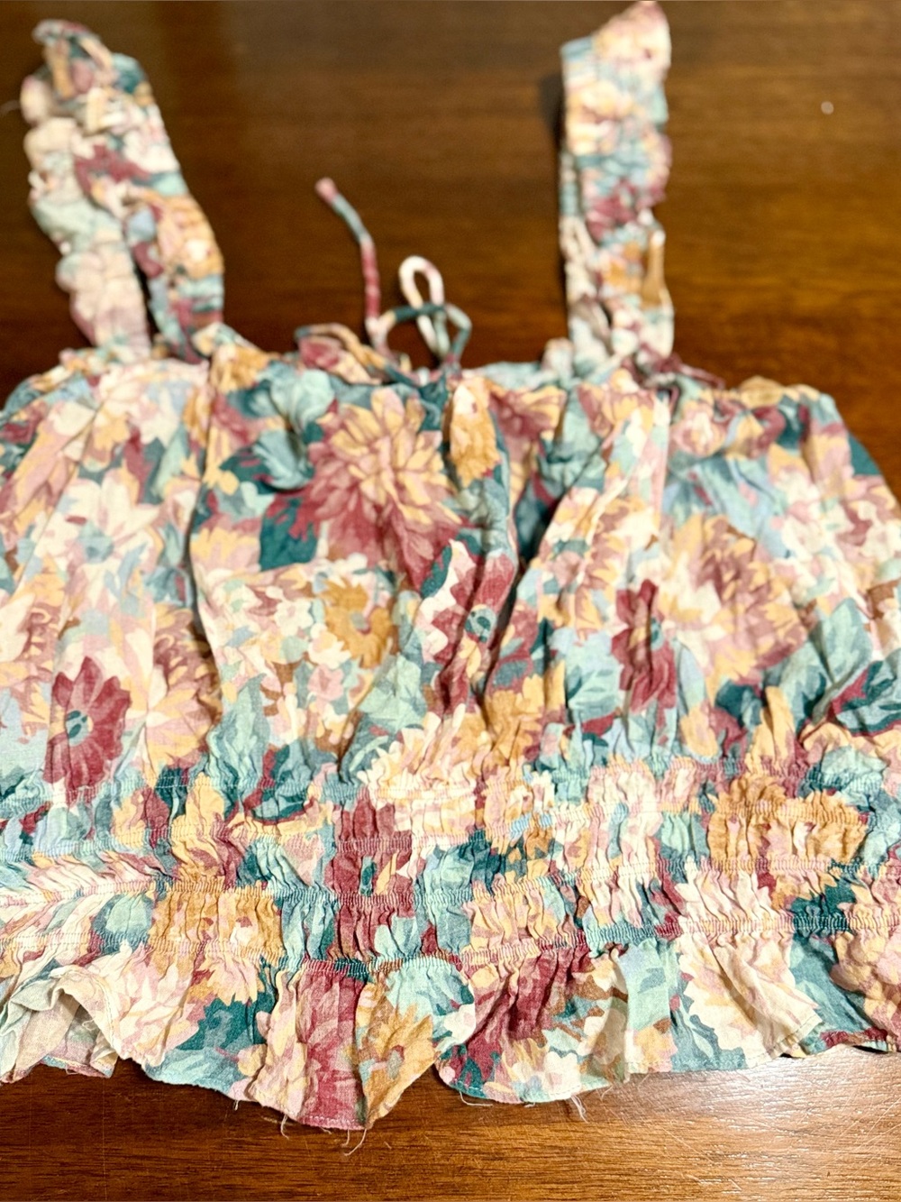 Arula Floral Smocked crop  in Floral